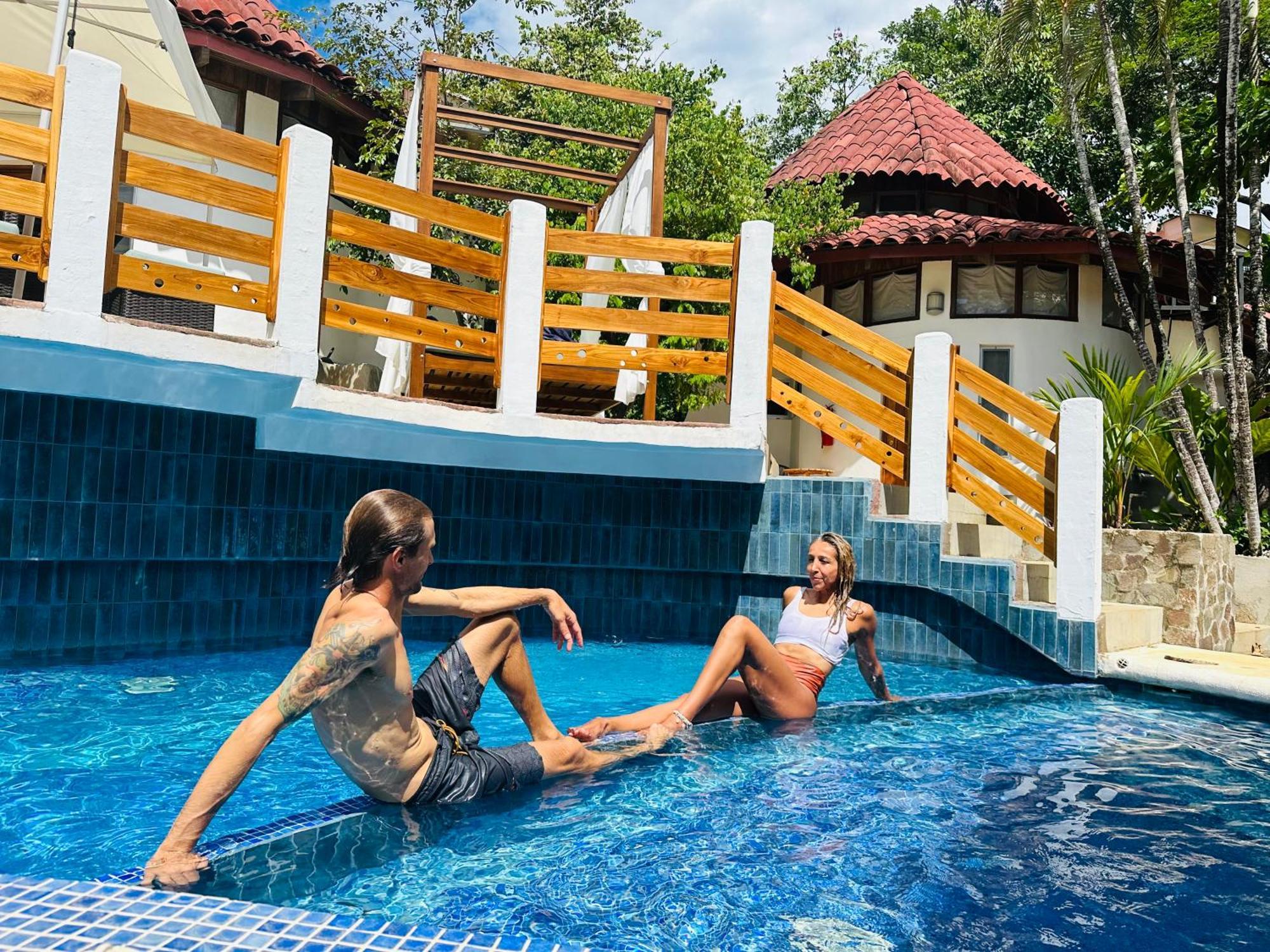 Hotel Luna Llena Tamarindo Dış mekan fotoğraf